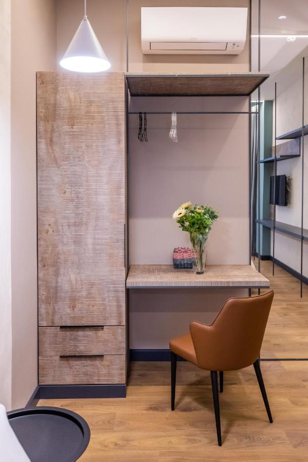 Allure Boutique Hotel ティラナ エクステリア 写真
