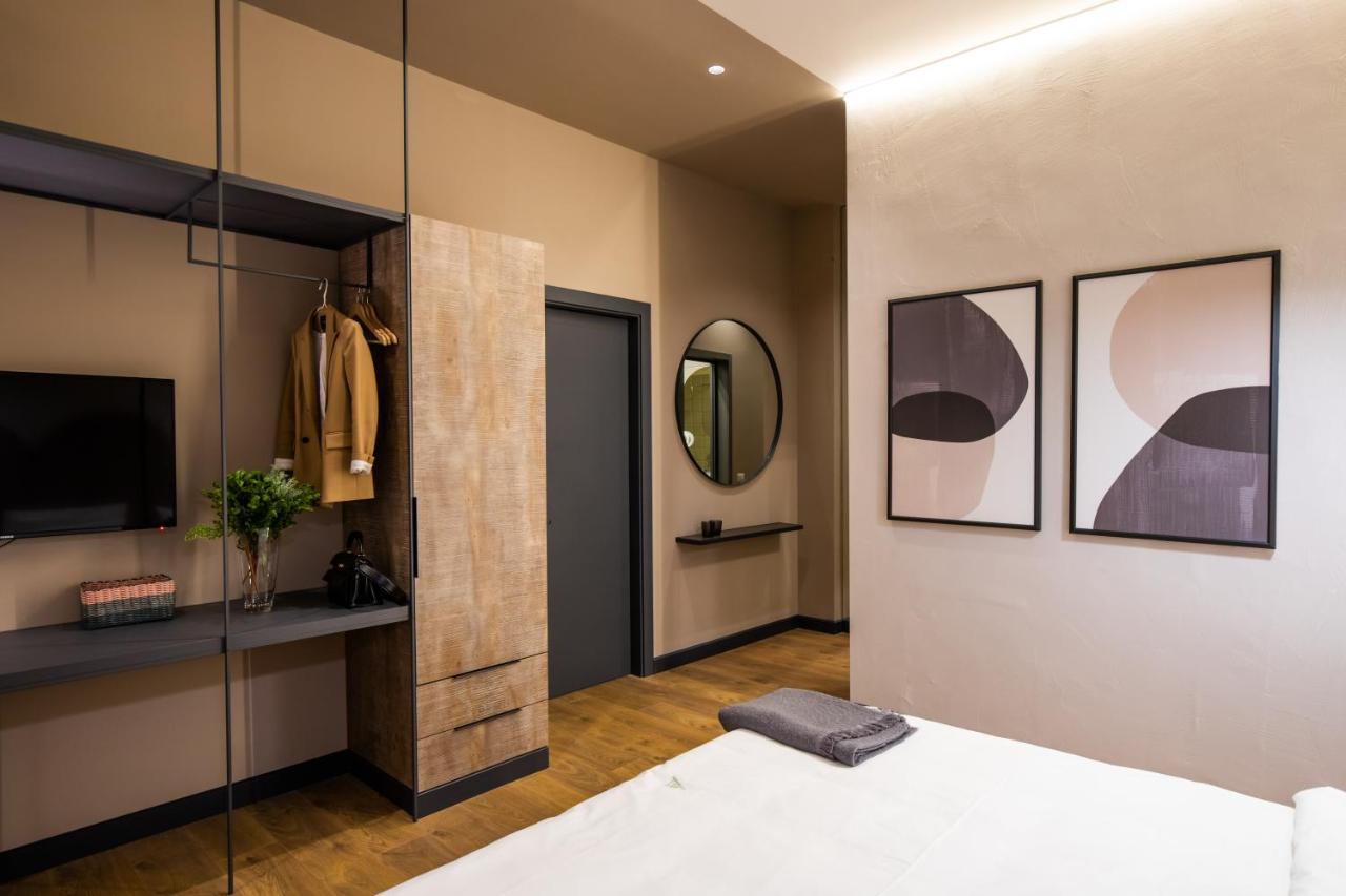 Allure Boutique Hotel ティラナ エクステリア 写真