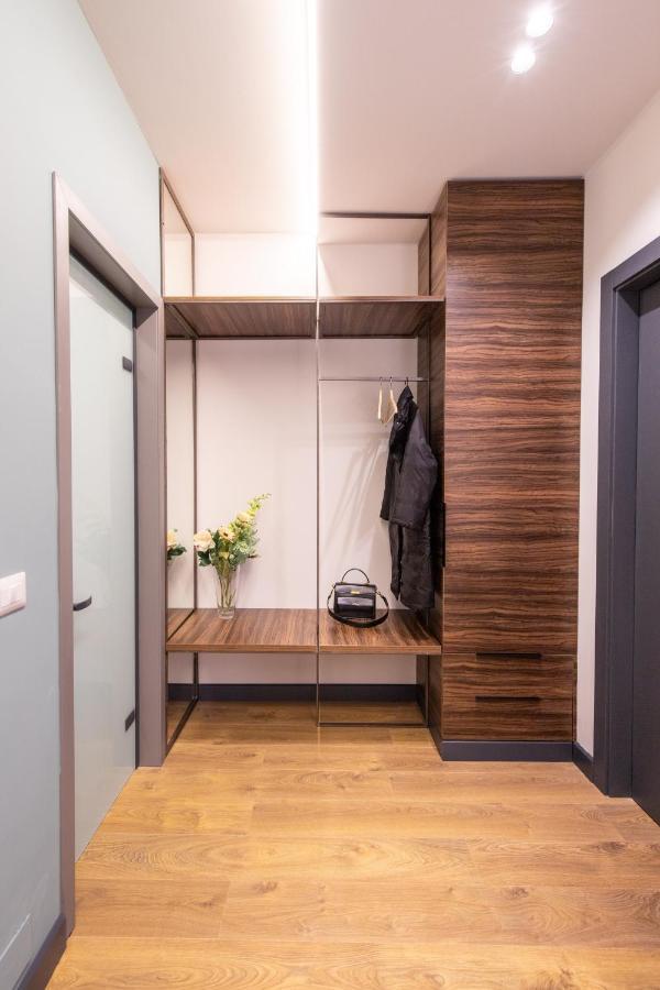 Allure Boutique Hotel ティラナ エクステリア 写真